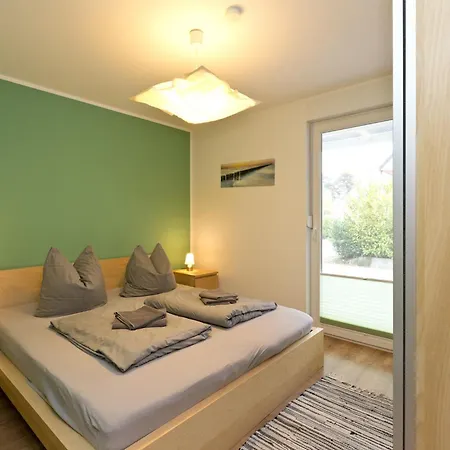 Stieglitz Nest Marienfelde