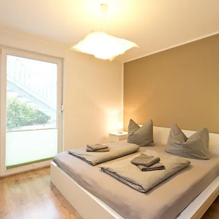 Stieglitz Nest